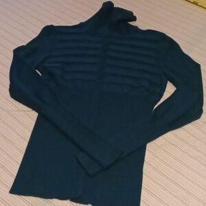 By Design brand Ladies Top - Size: Med (0464)